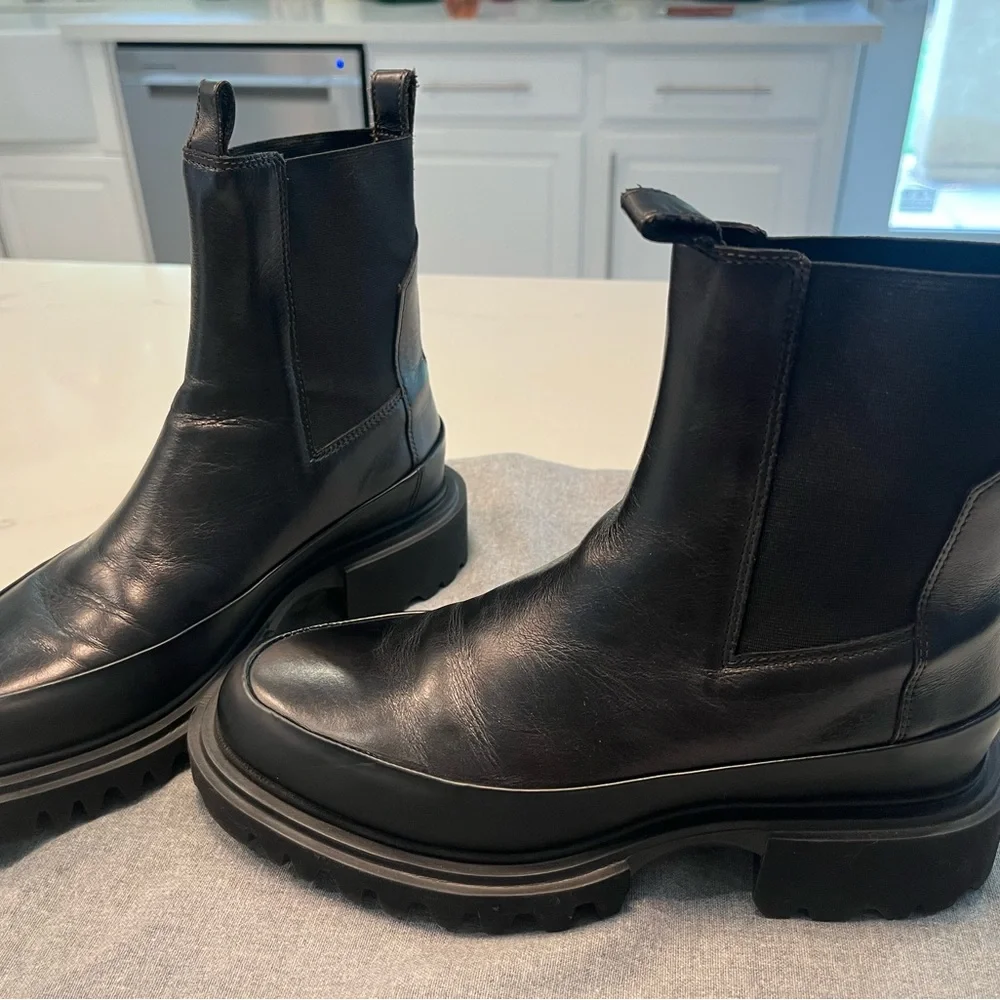 All Saints Harlee Lug Sole Chelsea Leather Women's Boots Trendy Size 8US/38EU - Picture 2 of 6